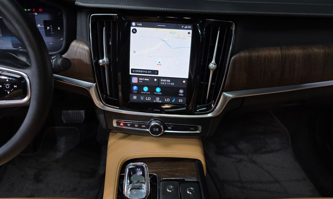 Volvo S90 2023