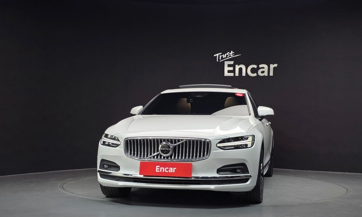 Volvo S90 2023