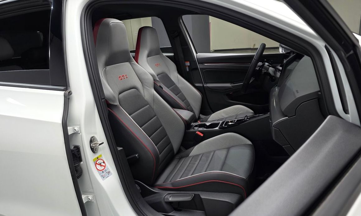 Volkswagen Golf 2024