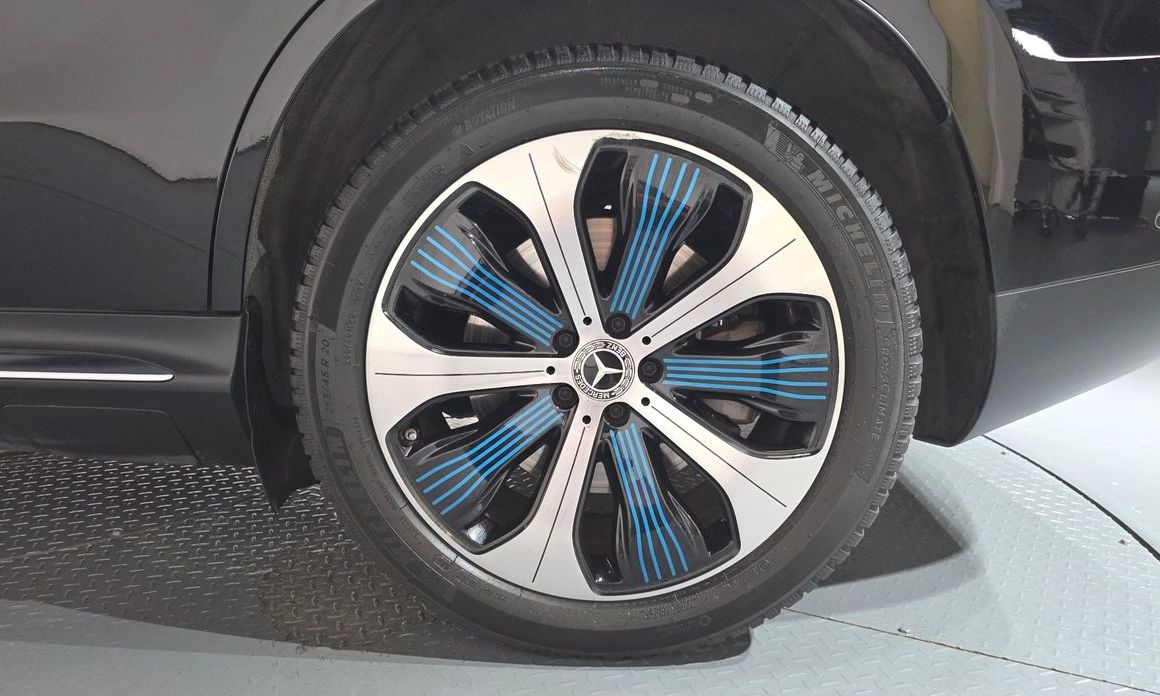 Mercedes-Benz EQC 2020