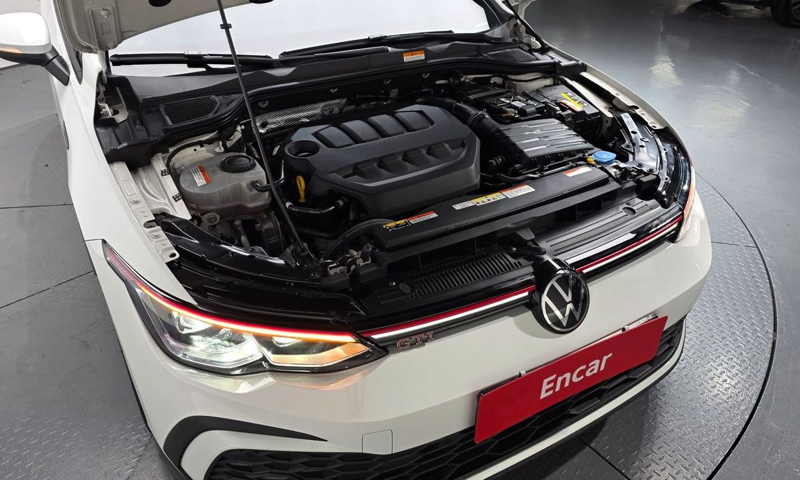 Volkswagen Golf 2024