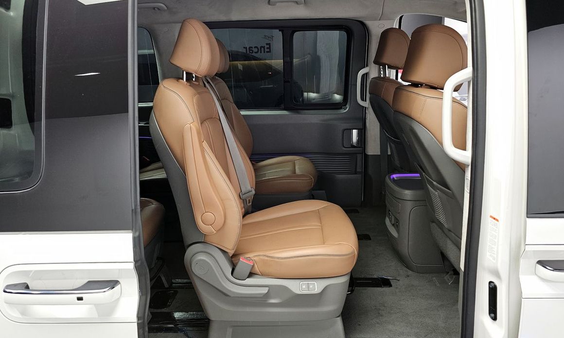 Hyundai Staria 2024