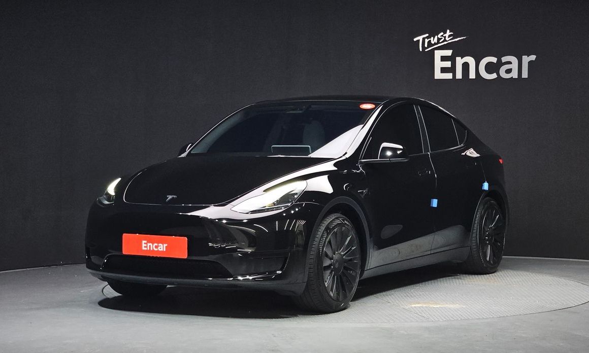 Tesla Model Y 2023