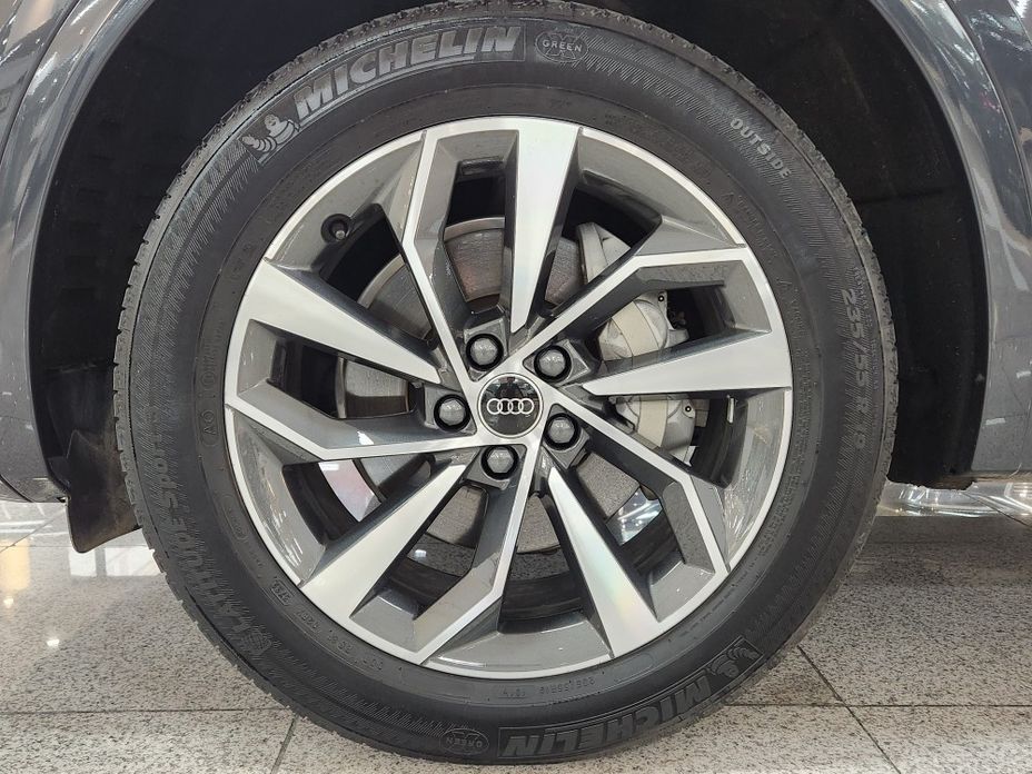 Audi Q5 2023