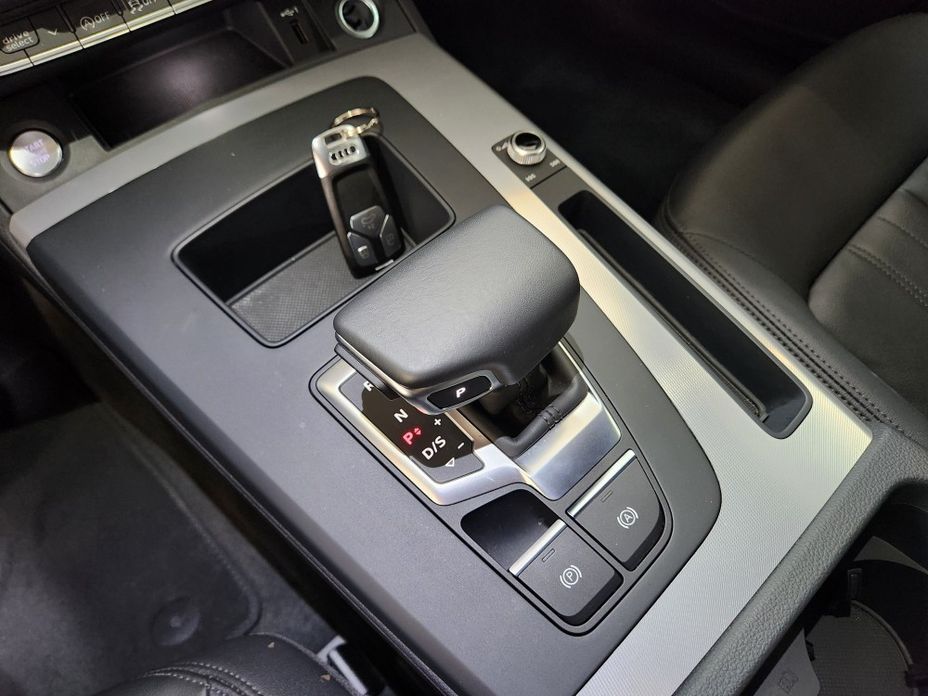Audi Q5 2023