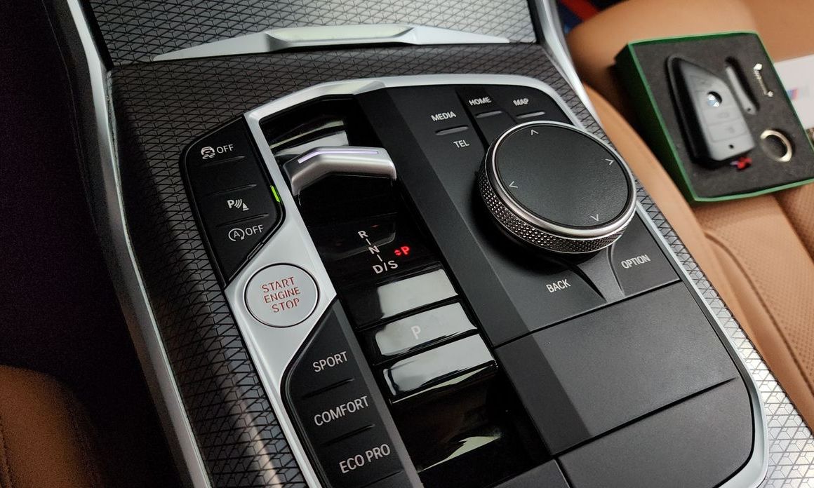 BMW 3-Series 2024