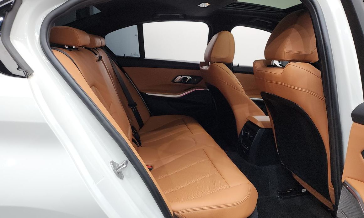 BMW 3-Series 2024