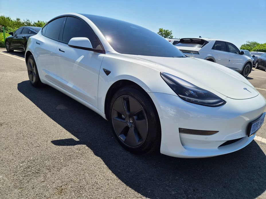 Tesla Model 3 2022