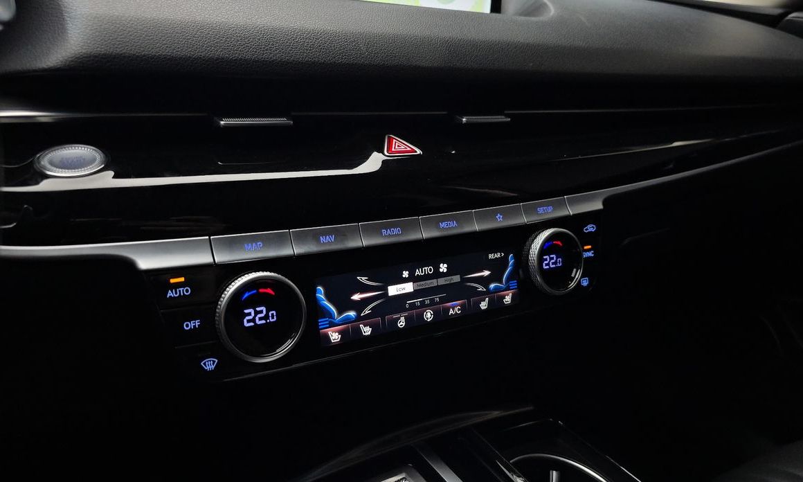 Genesis G80 2022