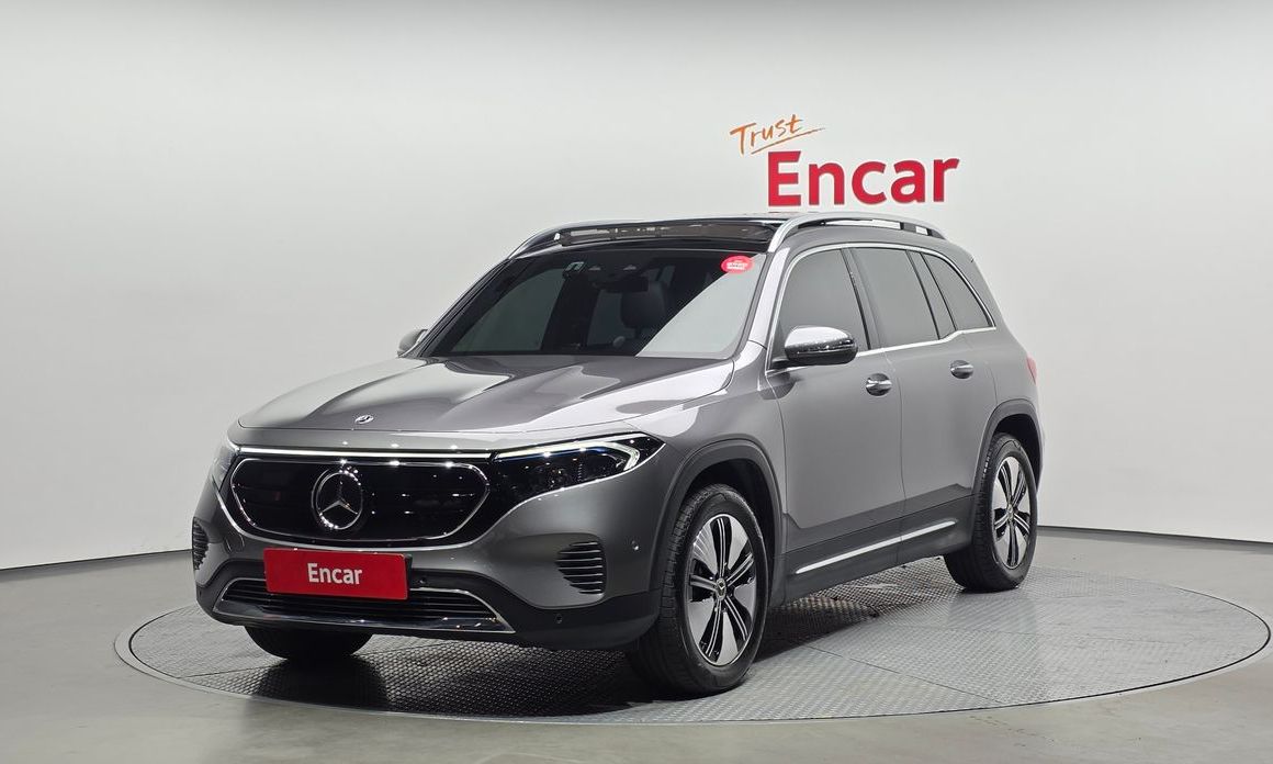 Mercedes-Benz EQB 2024