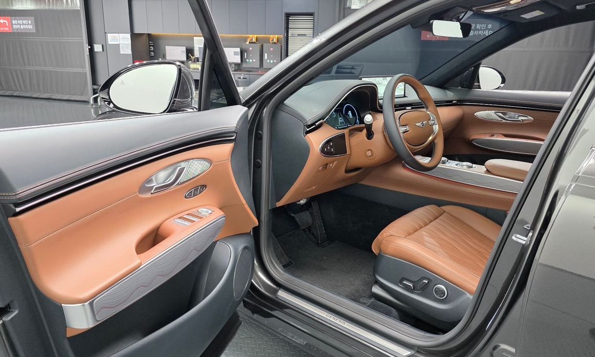 Genesis GV70 2024