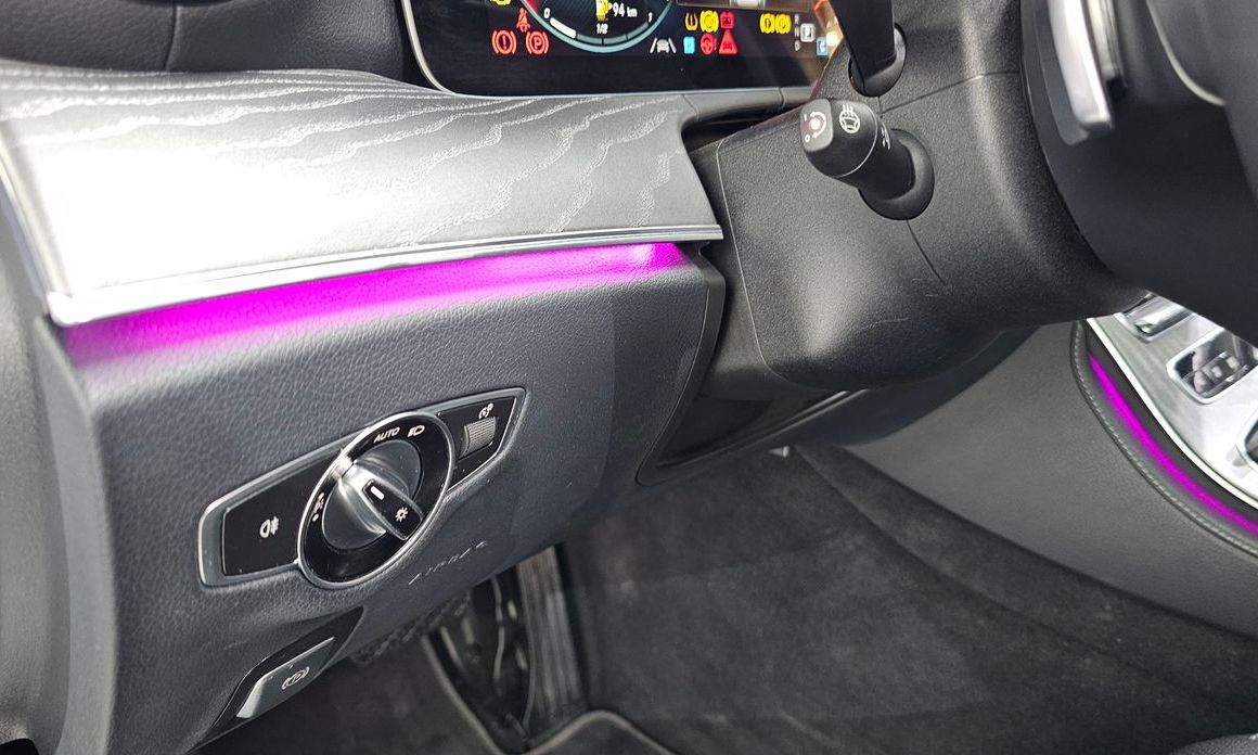 Mercedes-Benz E-Class 2022
