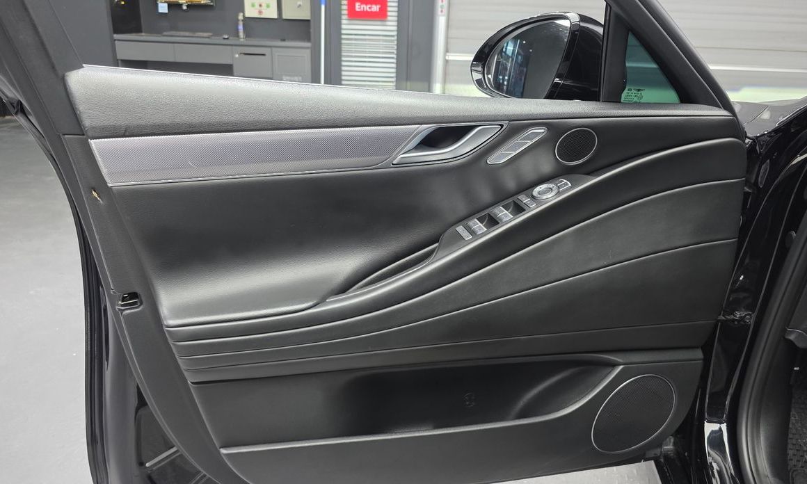 Genesis G80 2023