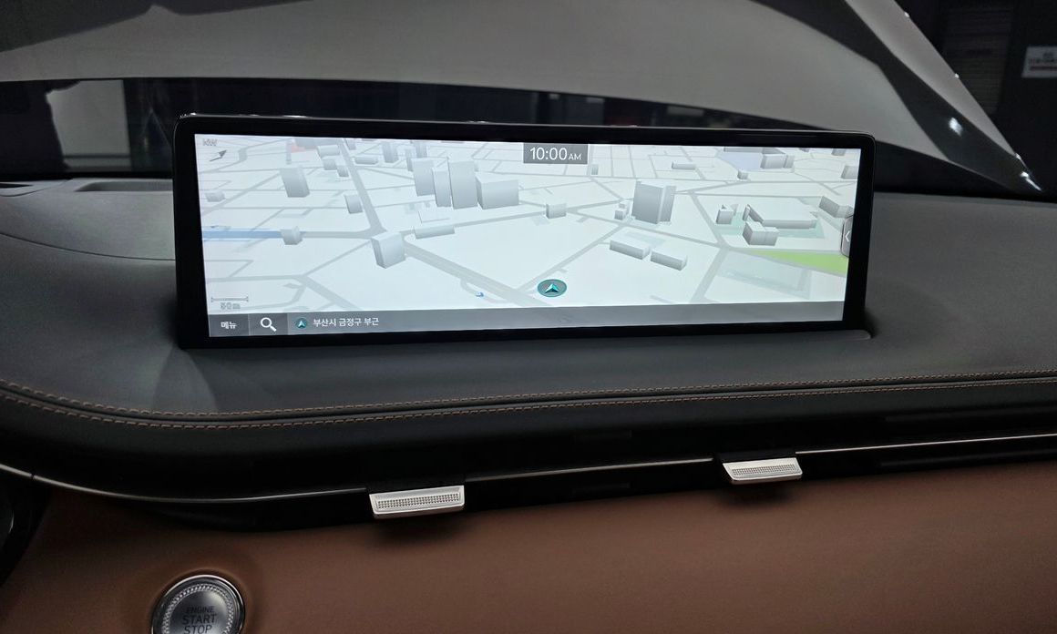 Genesis GV70 2024