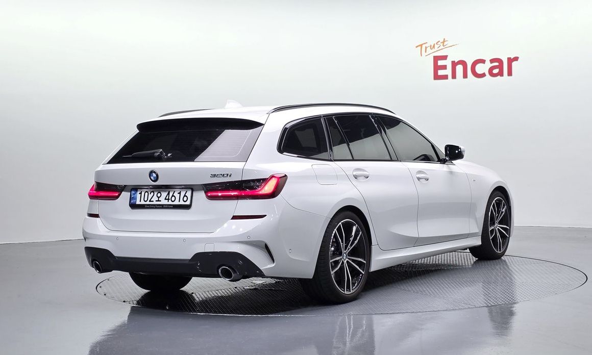 BMW 3-Series 2022