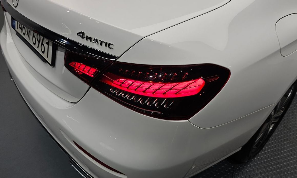Mercedes-Benz E-Class 2022