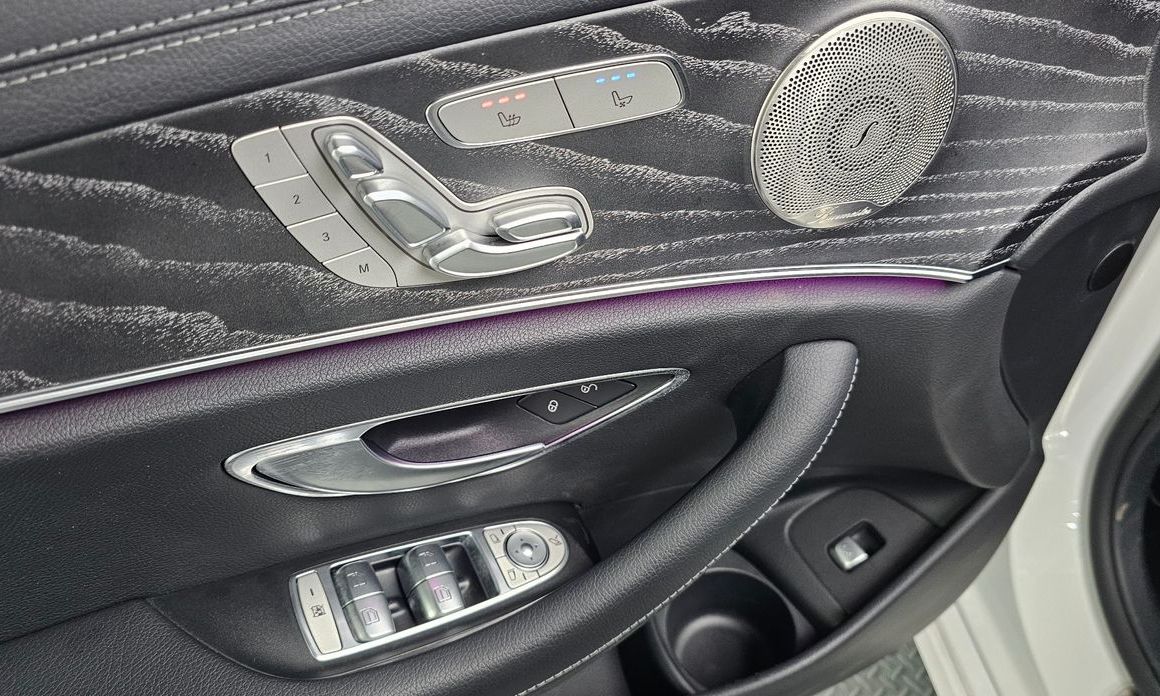 Mercedes-Benz E-Class 2022