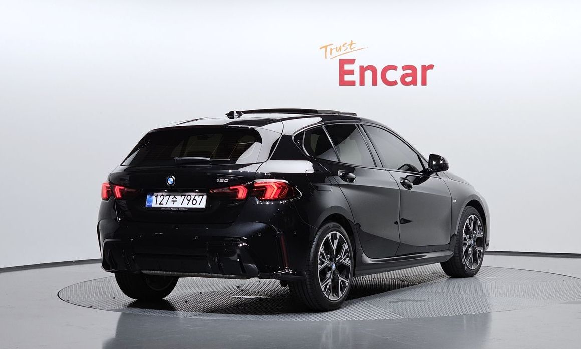BMW 1-Series 2025
