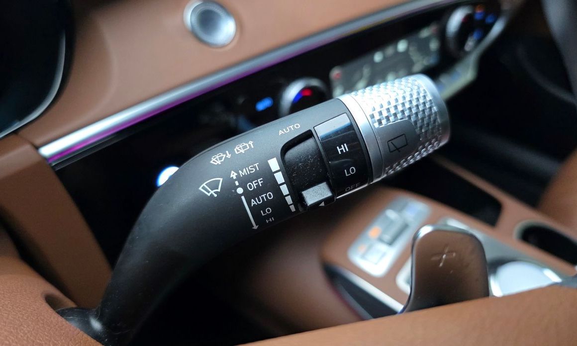 Genesis GV70 2024