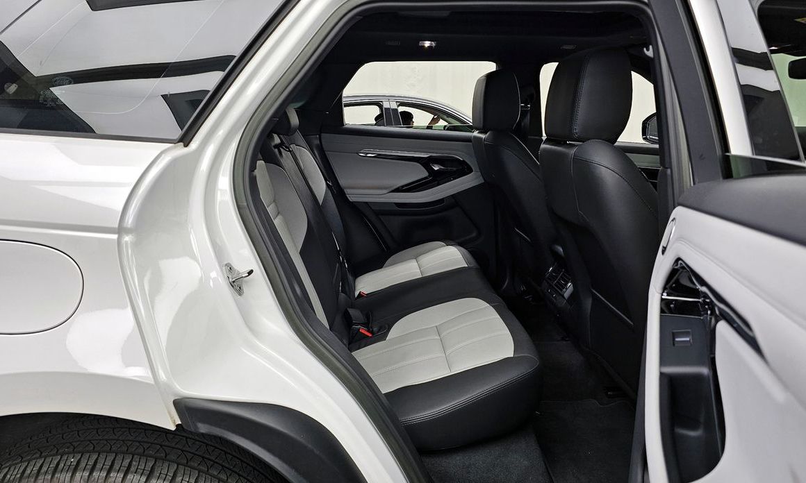 Land Rover Range Rover Evoque 2023