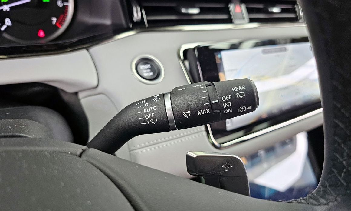 Land Rover Range Rover Evoque 2023