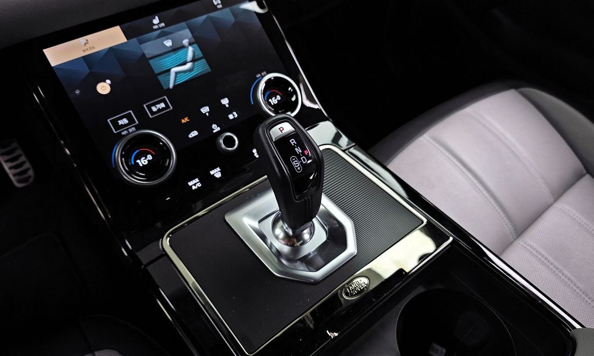 Land Rover Range Rover Evoque 2023