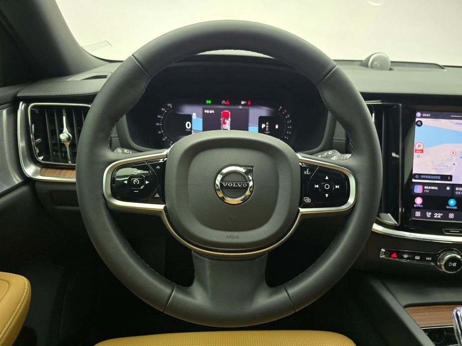 Volvo V60 2024
