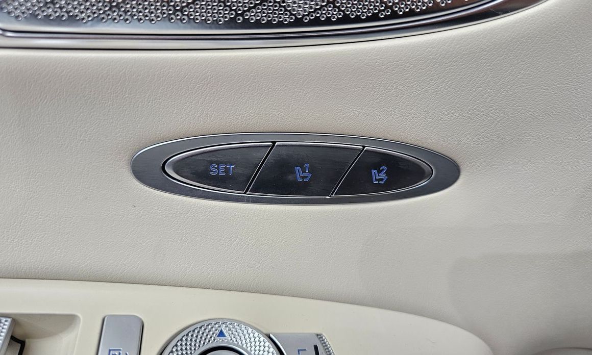 Genesis GV70 2023
