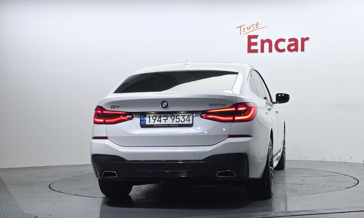 BMW Gran Turismo 2023