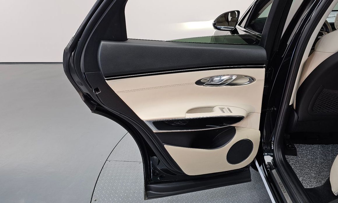 Genesis GV70 2023