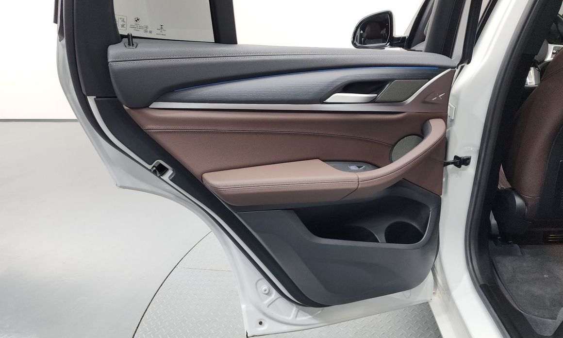 BMW iX3 2022