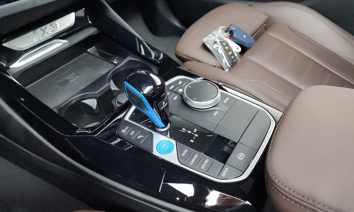 BMW iX3 2022