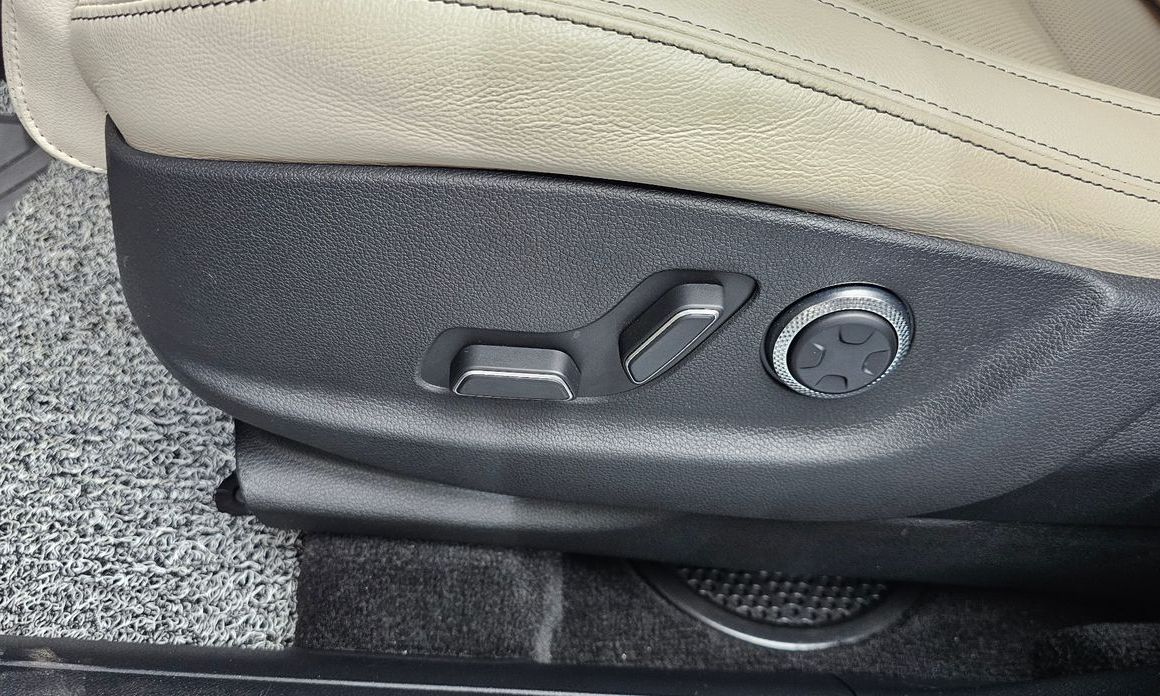 Genesis GV70 2023