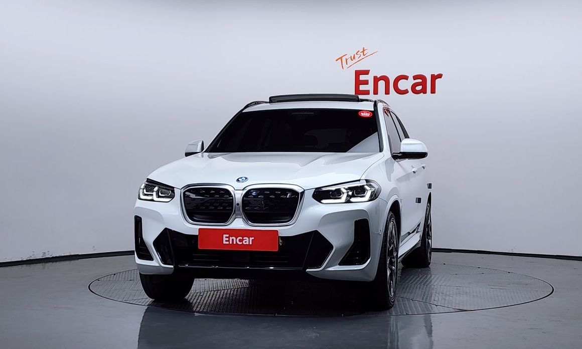 BMW iX3 2022