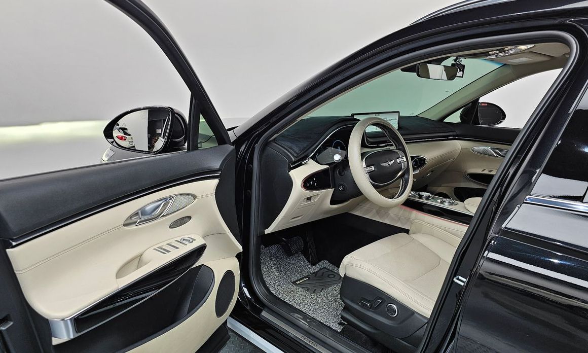 Genesis GV70 2023