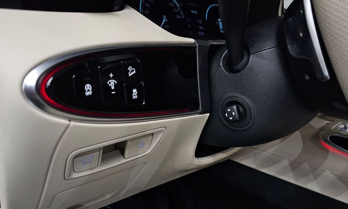 Genesis GV70 2023
