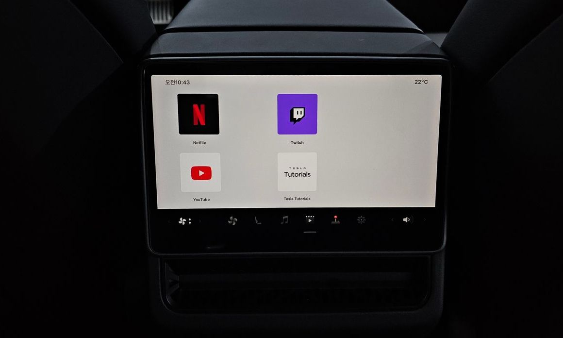 Tesla Model 3 2024