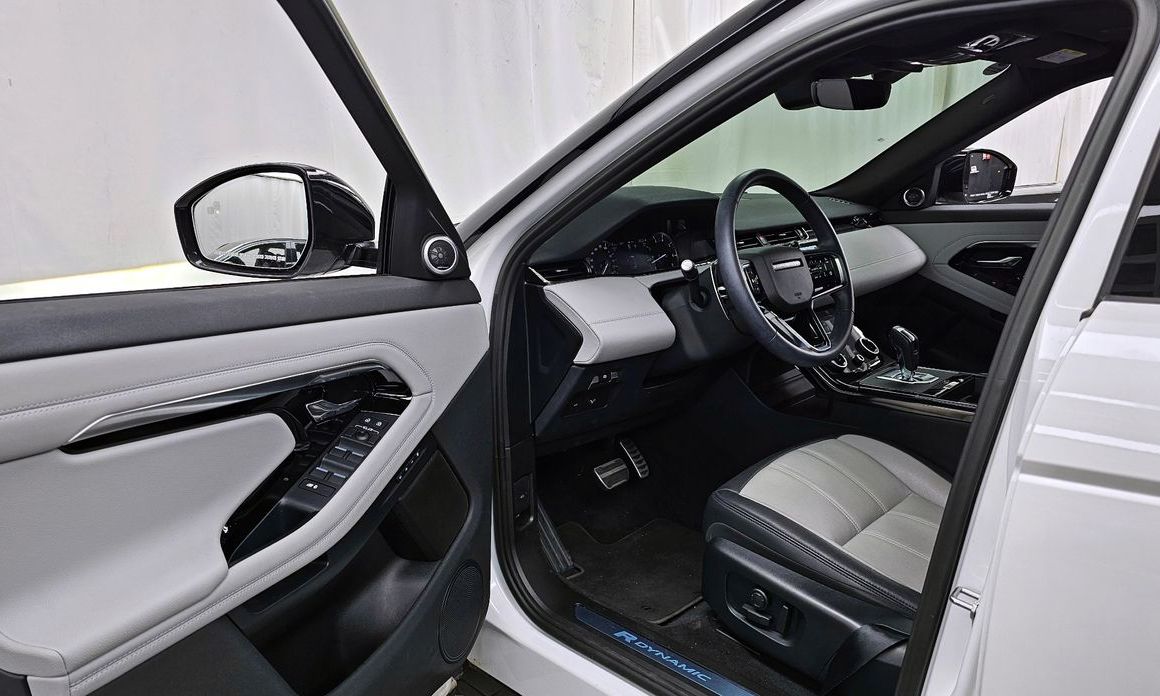 Land Rover Range Rover Evoque 2023