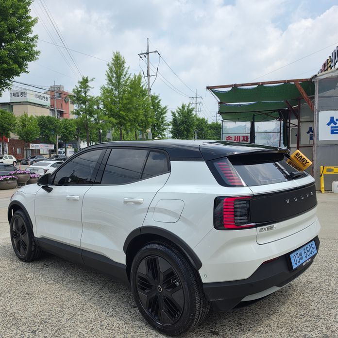 Volvo EX30 2026