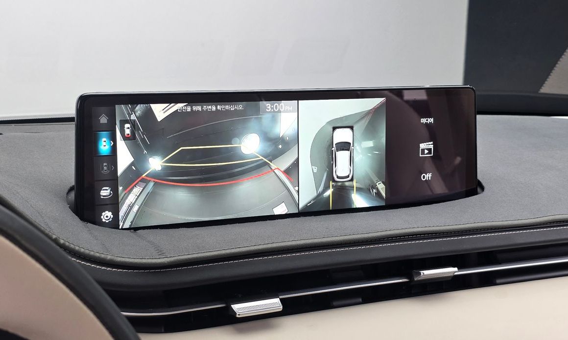 Genesis GV70 2024