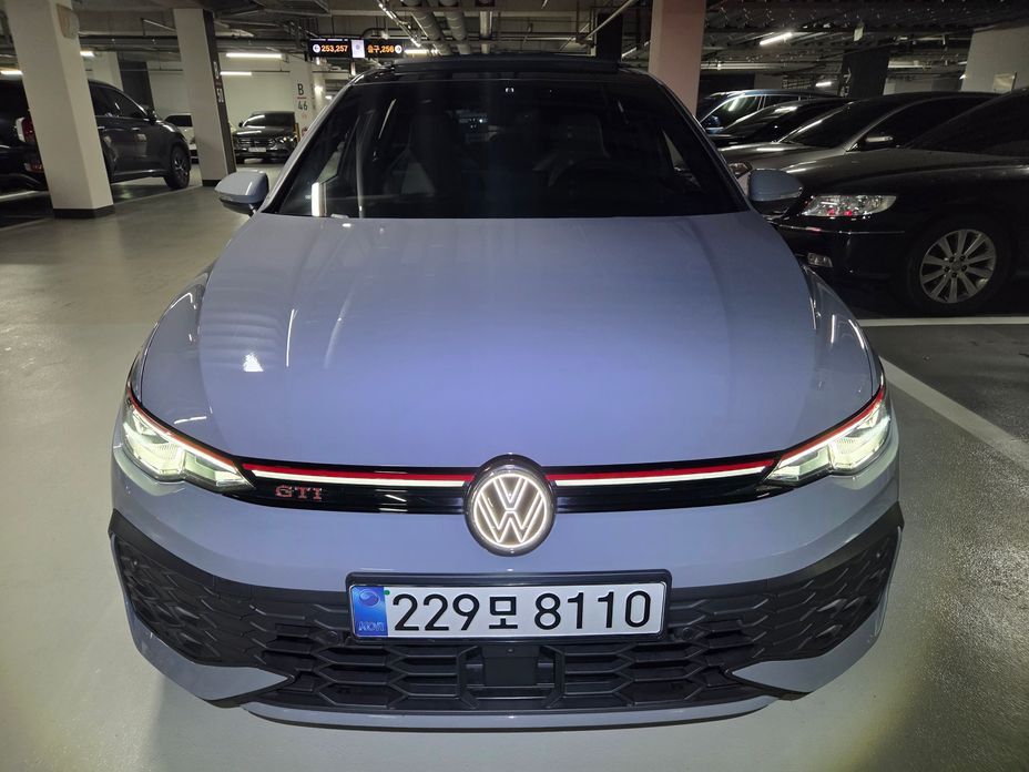 Volkswagen Golf 2025