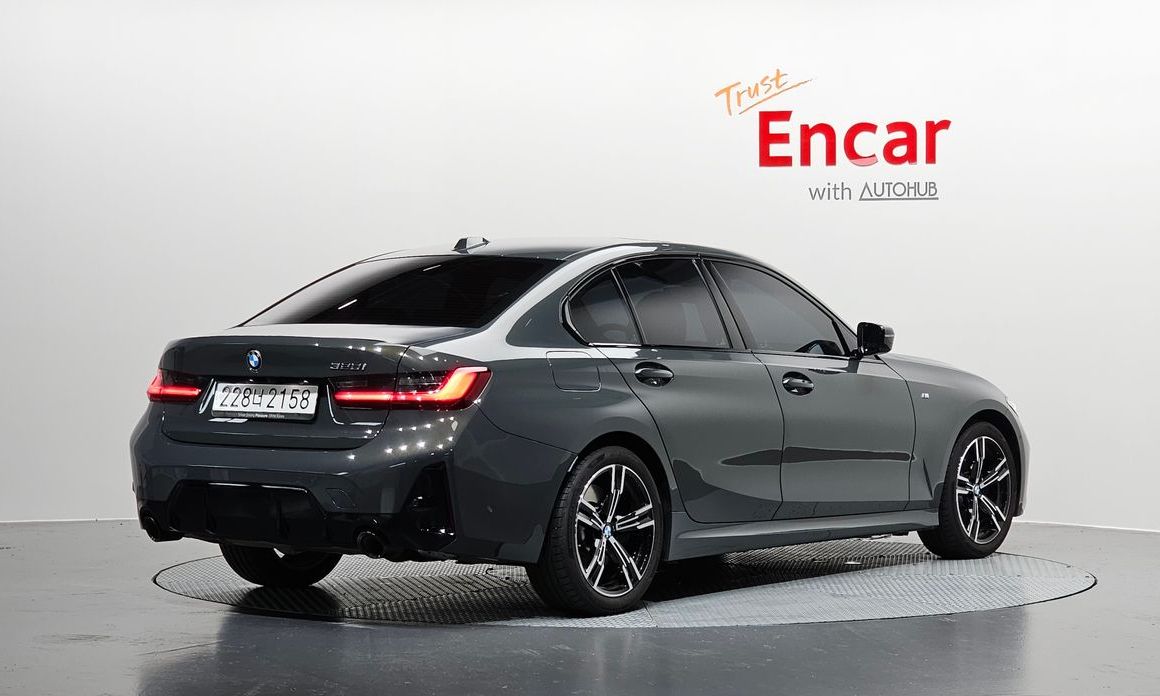 BMW 3-Series 2025