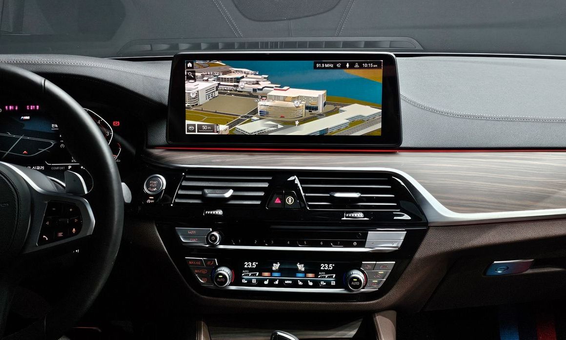 BMW 5-Series 2021