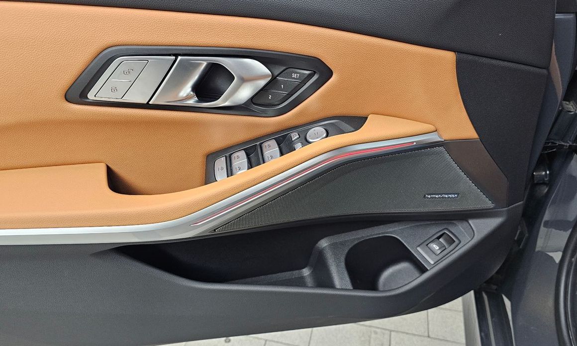 BMW 3-Series 2025