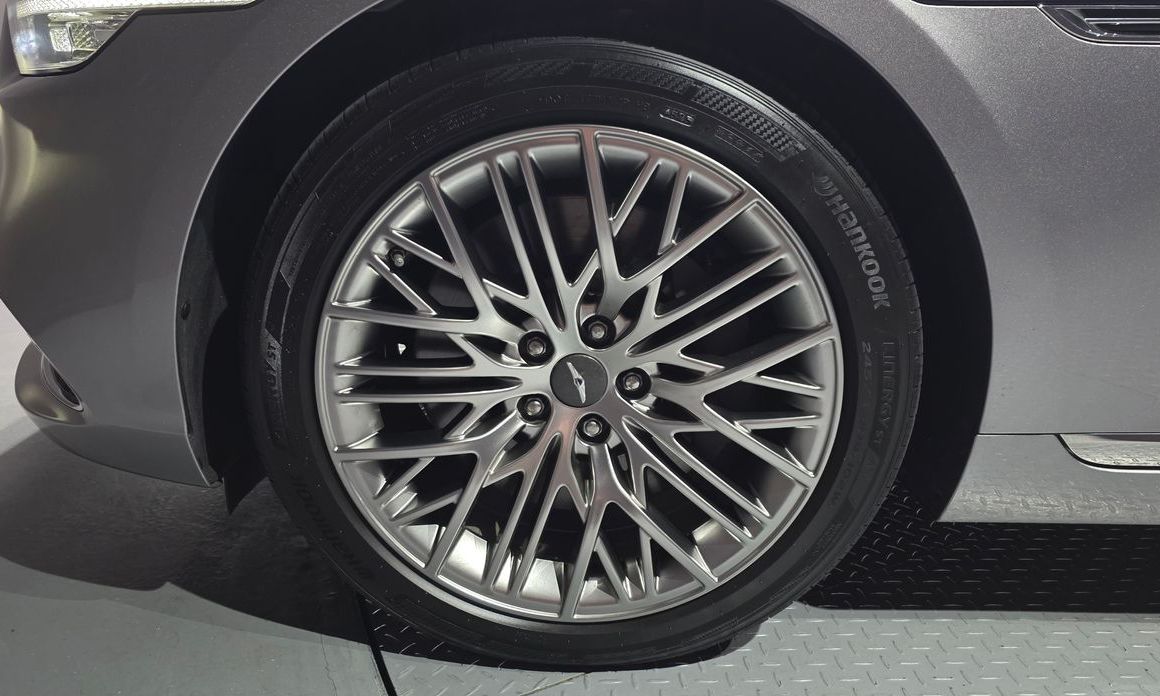 Genesis G90 2022