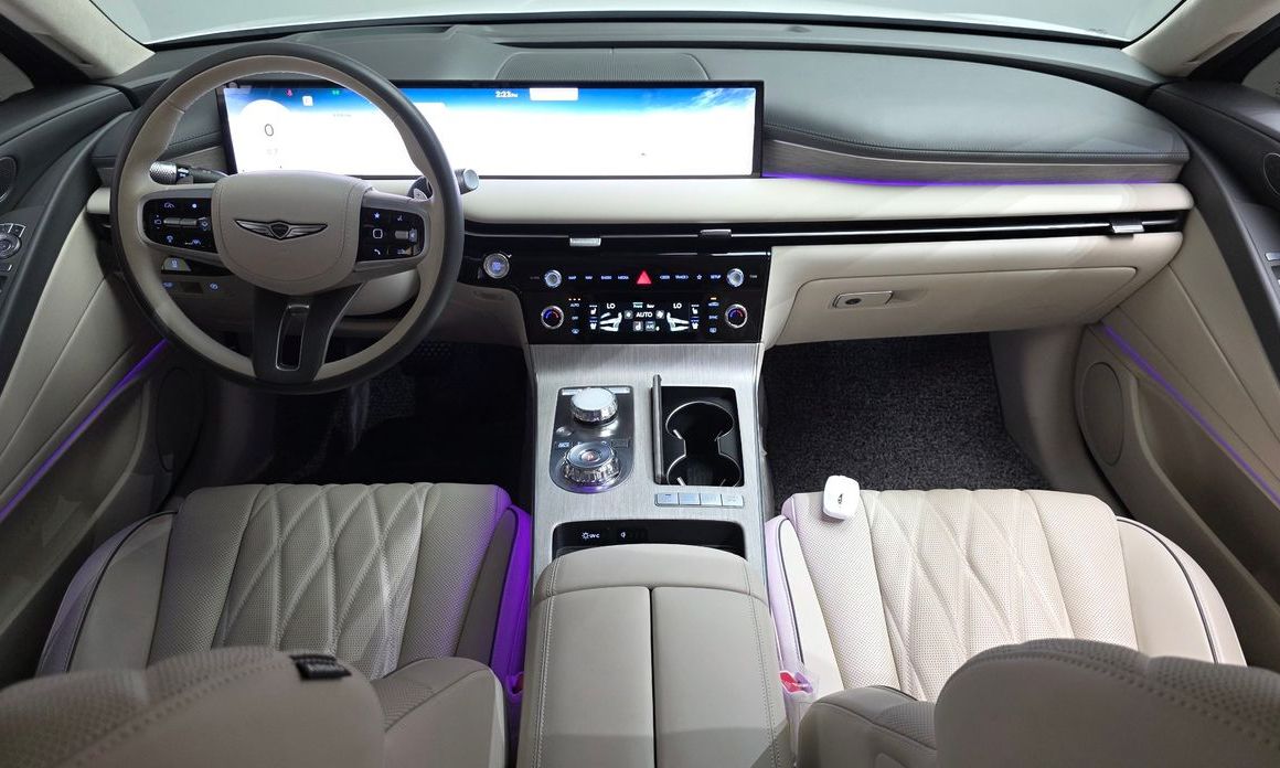 Genesis G80 2025