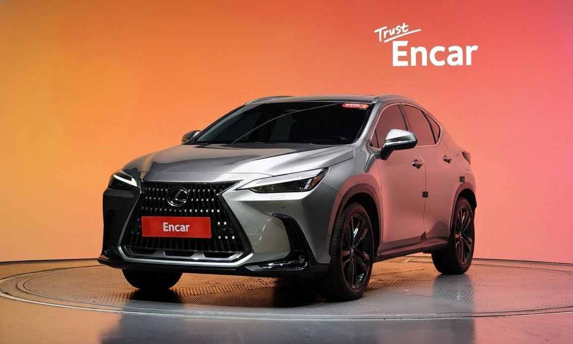 Lexus NX 2024
