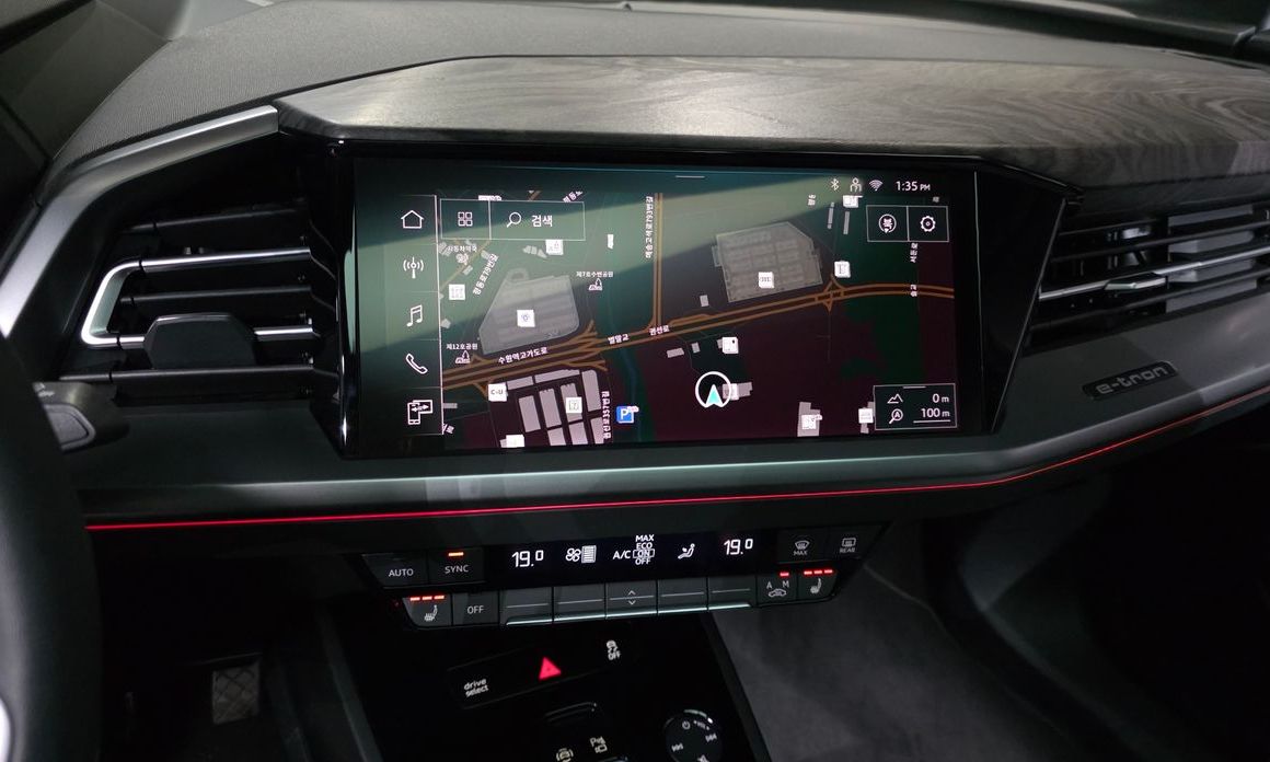 Audi Q4 e-tron 2026