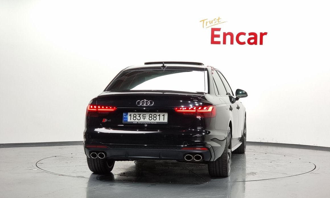 Audi S4 2023