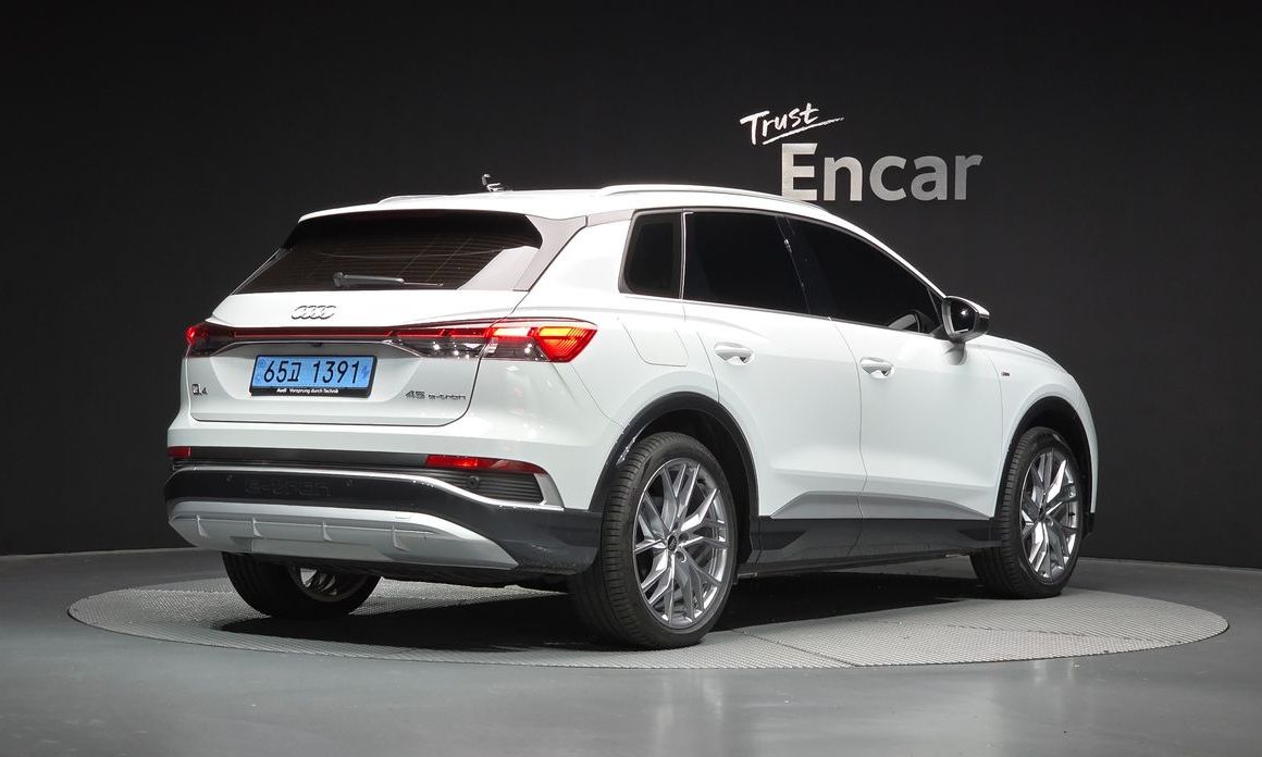 Audi Q4 e-tron 2026